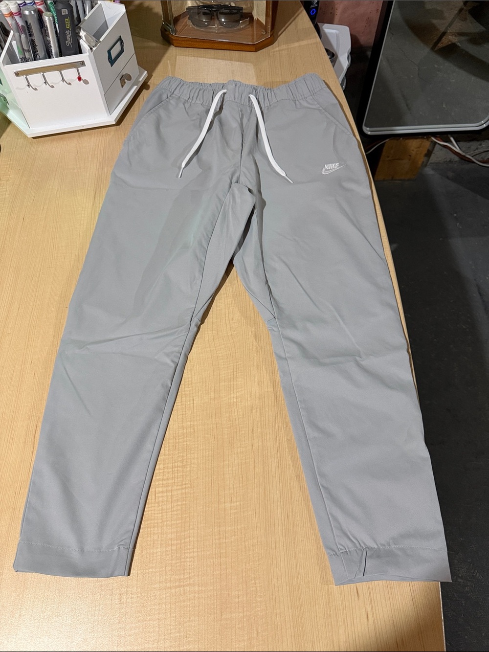 Nike Men’s Light Gray Athletic Joggers with Drawstring